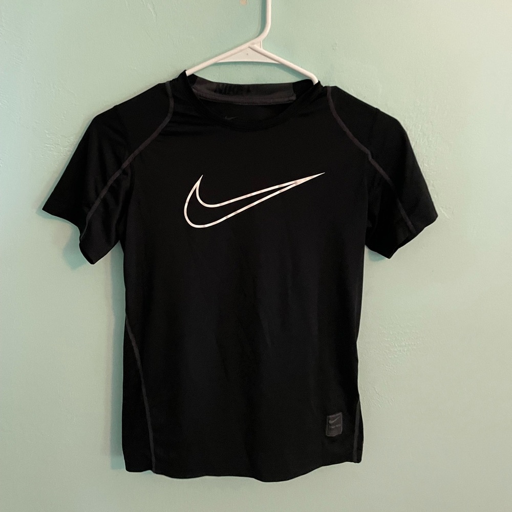 Cool Fitted Nike T-Shirt!!
